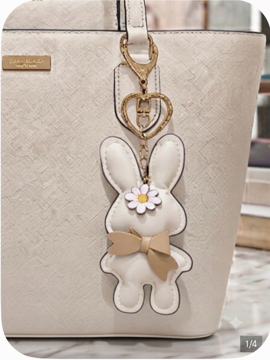 unbranded Accessories - White Bunny Keychain with Tan Bow and Daisy Accent Keychain bag charm NEW